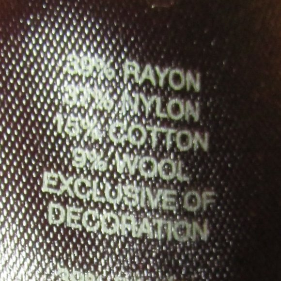 *3 for $25* WHBM Gold Shimmer Quilted Sweater Jacket - Picture 7 of 13